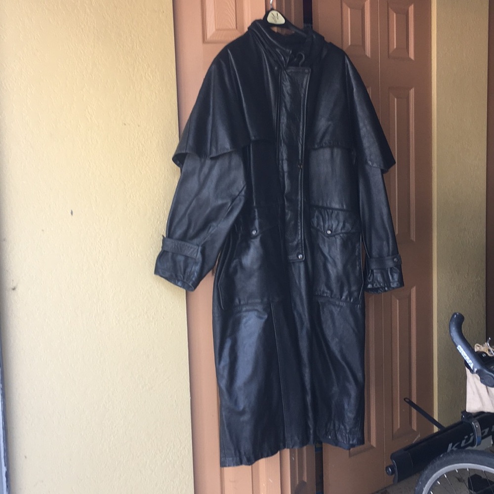 Walter Dyer Men’s Leather Duster
